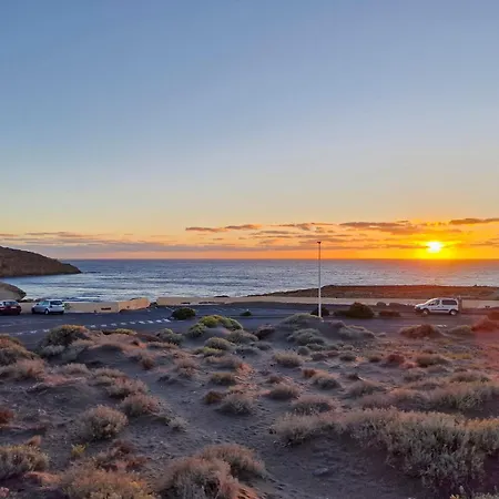 La Casa De Playa - Piscina Y Jacuzzi A 50m Del Mar 度假居 *