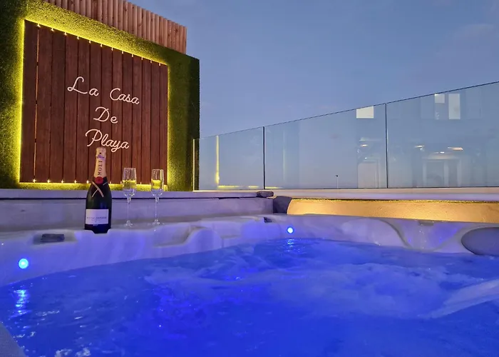 La Casa De Playa - Piscina Y Jacuzzi A 50m Del Mar 펜션 *